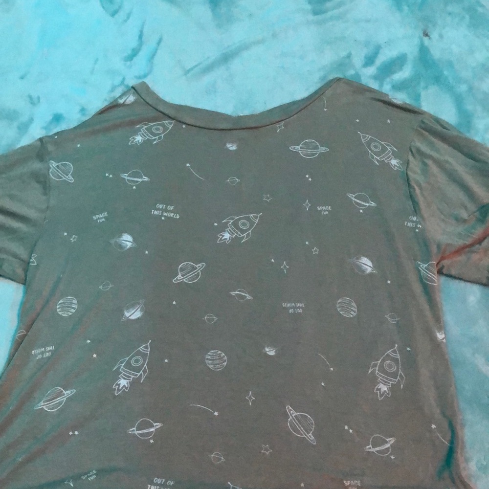 Shirt - Picture 2 of 2